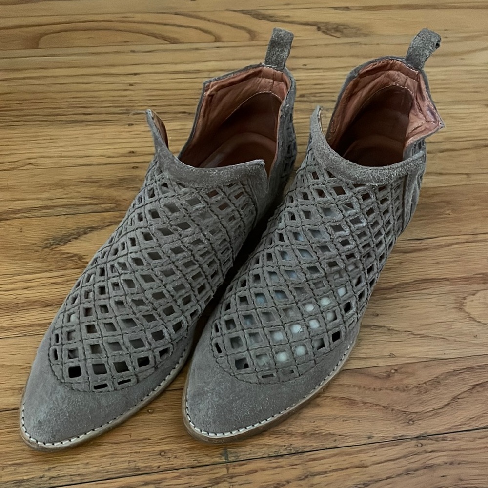 Jeffrey Campbell Booties; Size 9 - image 1